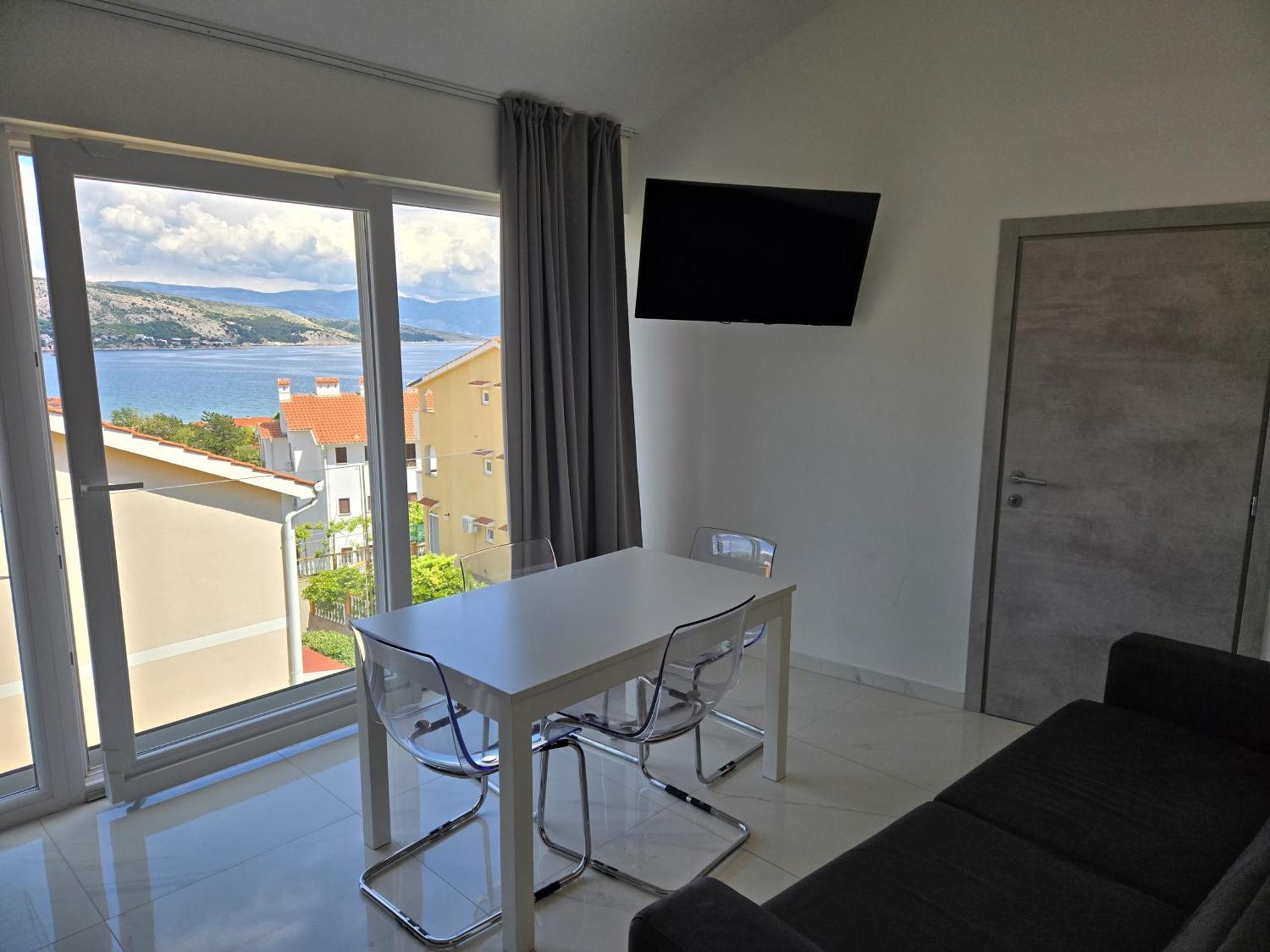 Vis A Vis Apartments Baska  Exterior photo